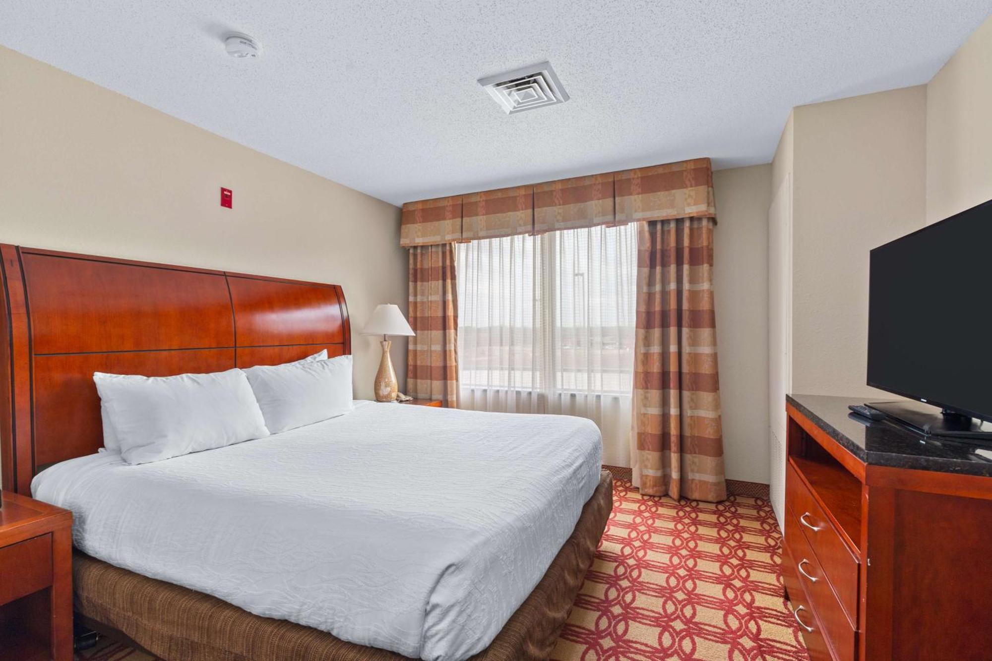Hilton Garden Inn Starkville Exterior photo