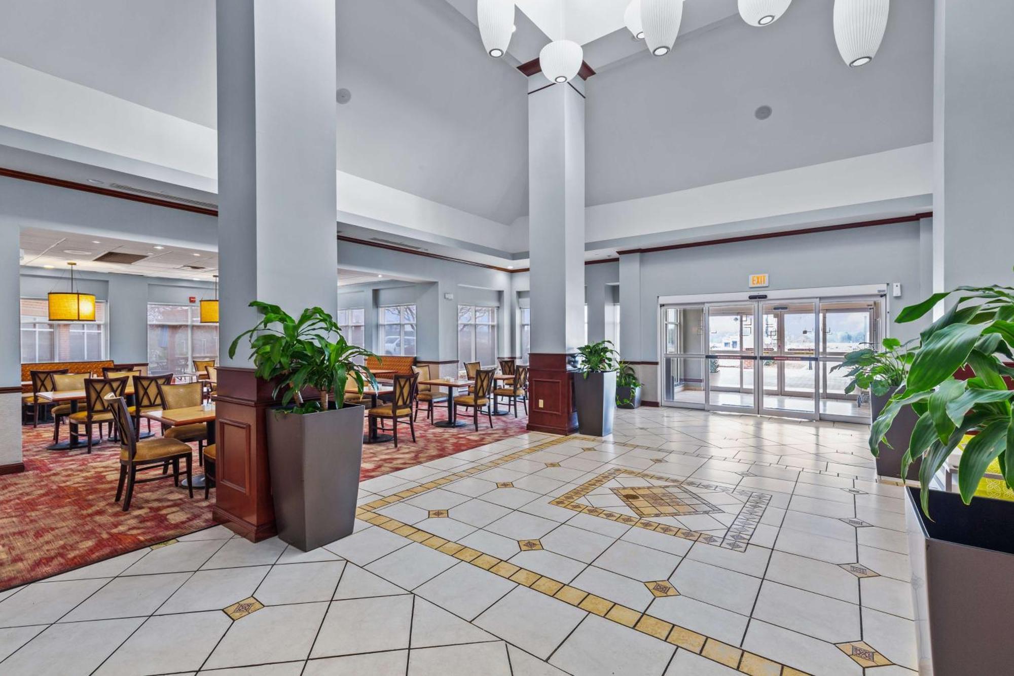 Hilton Garden Inn Starkville Exterior photo